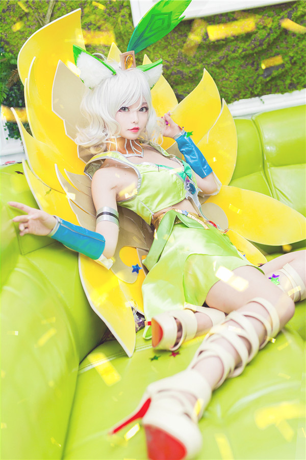 王者荣耀妲己热情桑巴cosplay少女图集多图